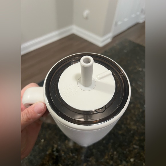 Brumate Era 40oz (Dune) - Picture 2 of 3